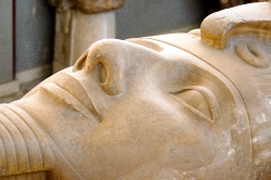 colossus of ramses II memphis egypt image