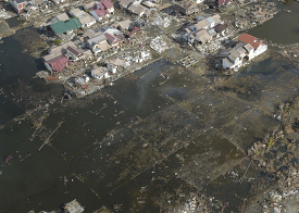 tsunami sumatra indonesia aerial view distruction_011