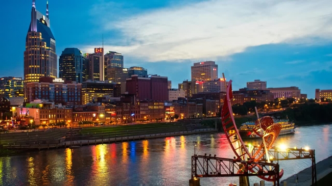 downtown nashville tennessee at sunset 
