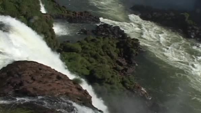 iguazu falls argentina brazil