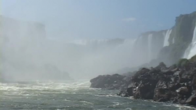 Iguazu falls Argentina brazil