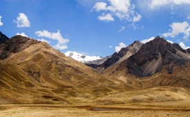 andes mountains in peru 019