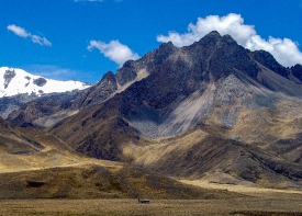andes mountains in peru 022