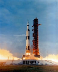 Apollo 10 lifts off from pad 39-B