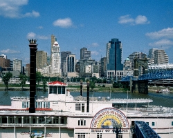 Cincinnati view and paddleboat Cincinnati Ohio
