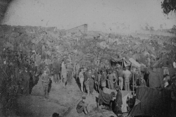 civil-war-issuing-rations-072