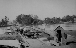 civil-war-pontoon-bridge-028