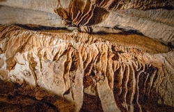 closeup rock patterns cave in tennessee