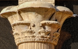 decorative columns at temple of edfu 6169a