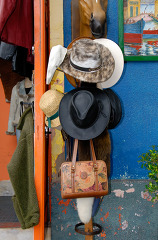 Hat and purses for sale buenos aires