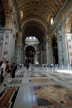 interior columns st peters basilica photo 0888