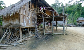 karen tribe village thailand 1019a