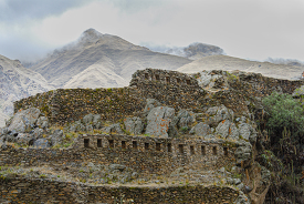 mountains ollantaytambo urubamba an inca fortress 1315