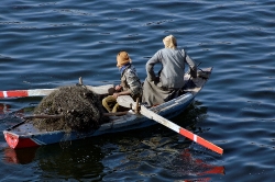 nile river fishing boat egypt 6003