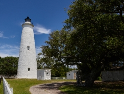 oldest operating light station in north carolina and was built i