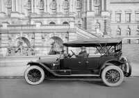 packard in front of library of congress washington 1920