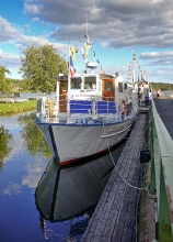 passenger-boat-docked-along-the-Dalsland-Canal-Hafverud-Sweden-