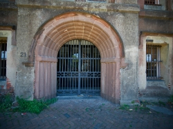 photo old charleston jail in charleston south carolina used in 1