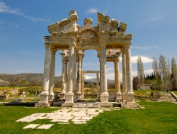 Photo Tetrapylon Ancient City of Aprodisias