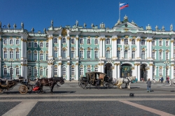 photo winter palace hermitage st petersburg russia
