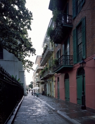 Pirate Alley in the French Quarter