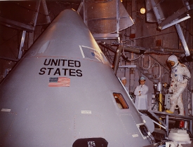 Prime Apollo crew and command service module