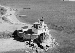 rose Island lighthouse was built atop structure in 1869