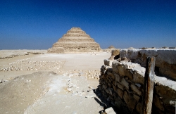 sakkara-step-pyramids-built-for-king-djoser-photo-image-1301b