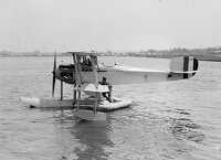 sea plane with rubber life boat 1925