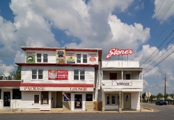 stones lounge and package store in harrington delaware