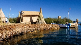 traditional reed huts lake titicaca photo 0040a