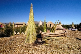 traditional reed huts lake titicaca photo 0059a