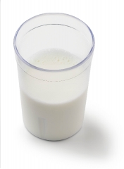whole milk in clear cup