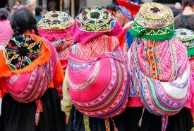 woman dancers wearing colorful traditional costumes cuzco peru 0