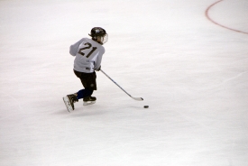 young hockey players practicing ice
