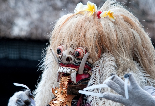 Barong Dancers Ubud Bali 7508