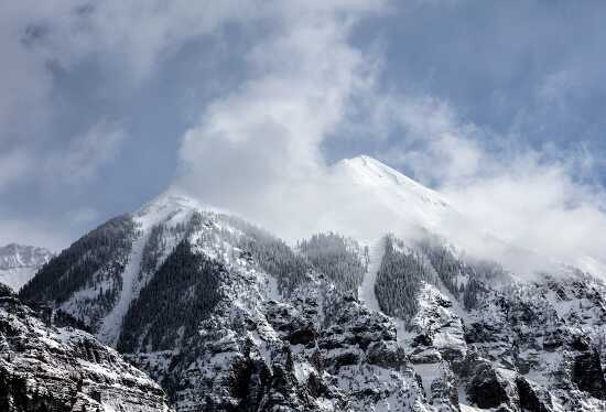 beautiful snow covered mountains in telluride colorado