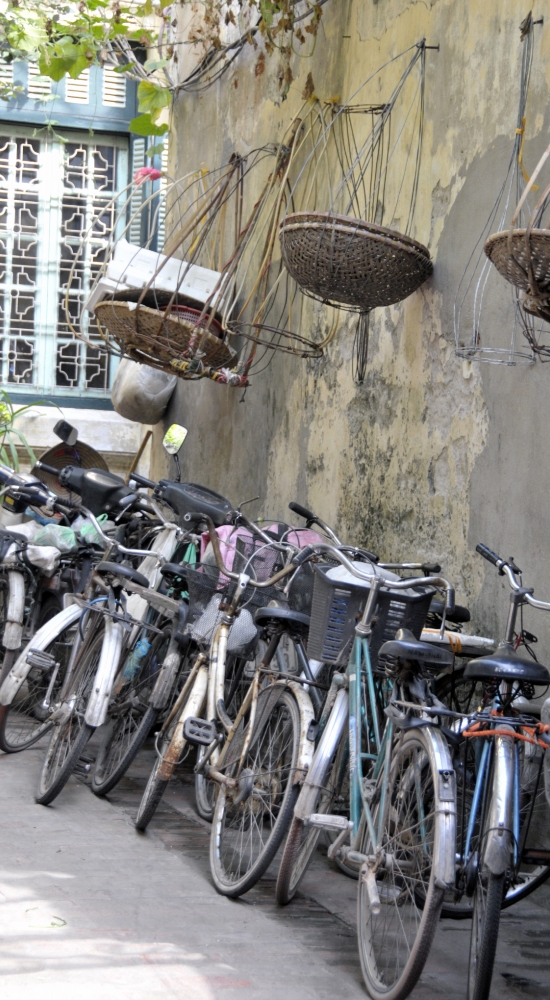 Bicycles Hanoi Vietnam_18