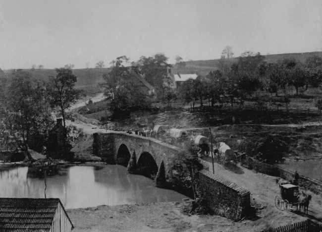 civil-war-antietam-bridge-093