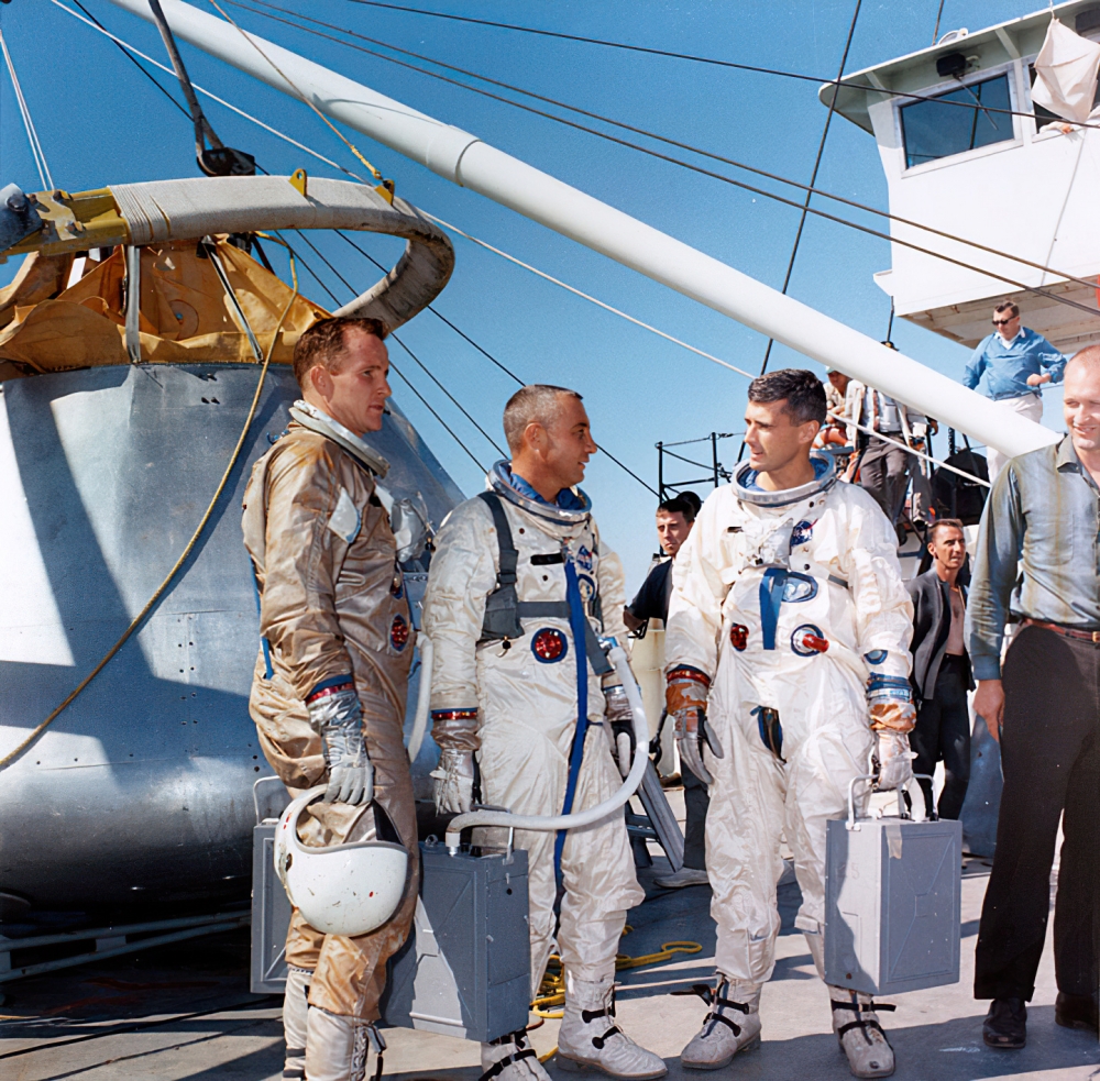crew board the NASA Motor Vessel Retriever 