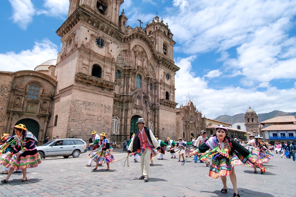dancers at plaza de armas cuzco peru photo  001