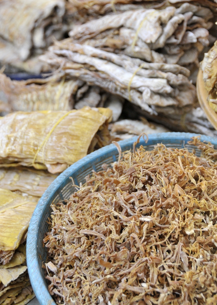 dried fish for sale Outdoor Market_21