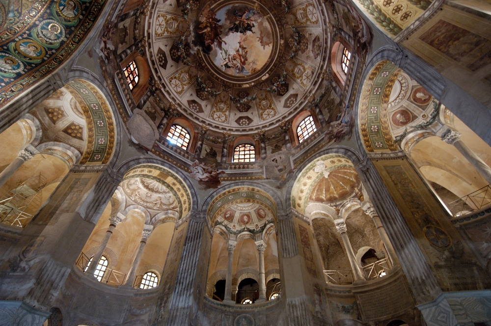 interior of the basilica san vitale ravenna italy 8516