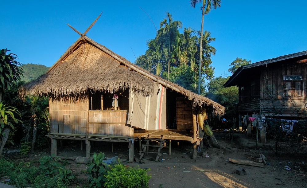 karen tribe village thailand 1059c