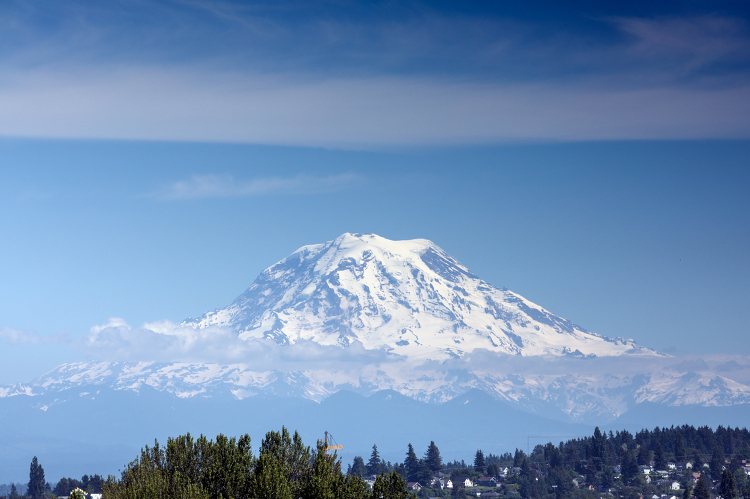 Mount Rainier towers over Tacoma Washington