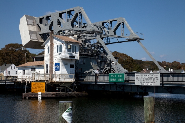 mystic connecticut on the mystic river