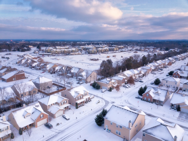 photo snow covered neighborhood in tennessee