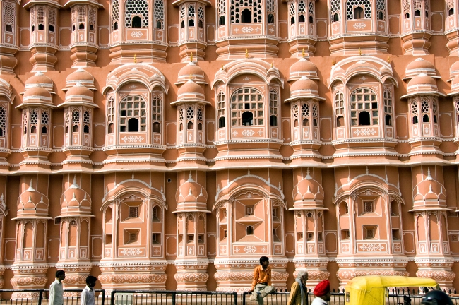 red pink sandstone palace of the wind jaipur india