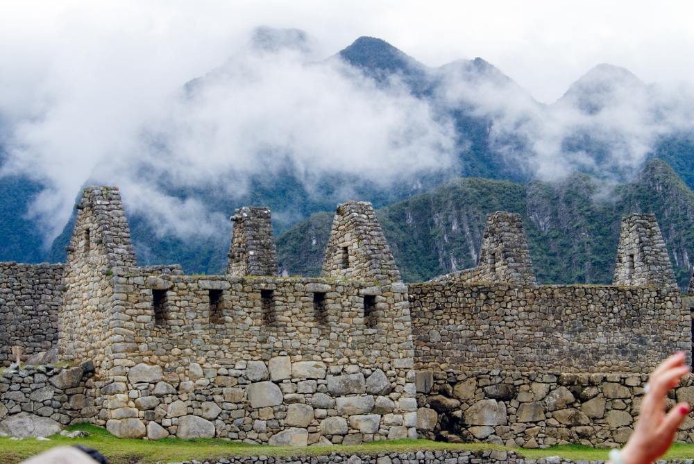 sacsayhuaman inca ruins 001