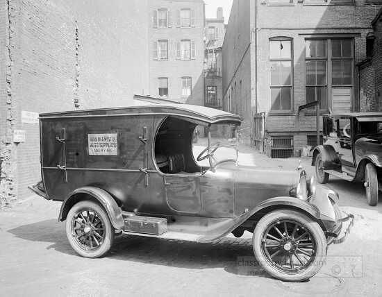 semmes motor rudolph west company truck 1926